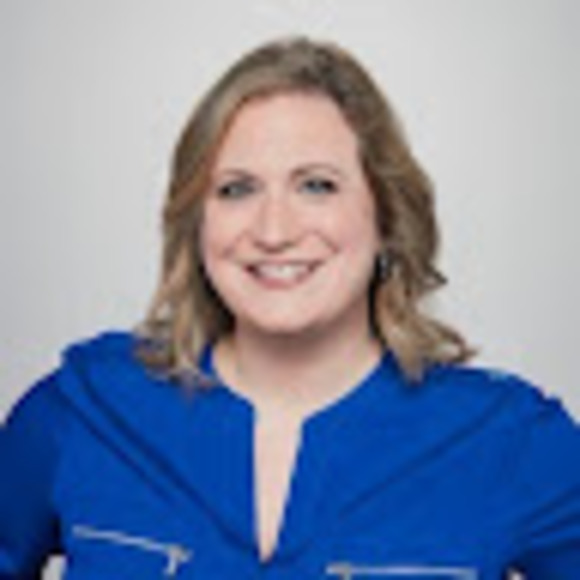 Meet your Posher, Julia - Picture 1 of 1